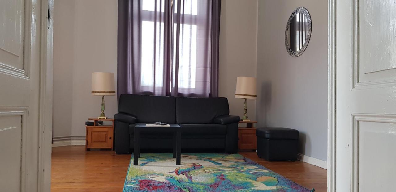 Astronomiczny Apartament , Mieszkanie 2 Pokojowe. Parking. ทอรูน ภายนอก รูปภาพ
