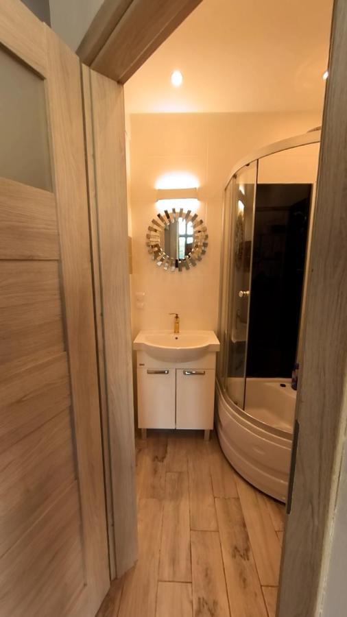 Astronomiczny Apartament , Mieszkanie 2 Pokojowe. Parking. ทอรูน ภายนอก รูปภาพ