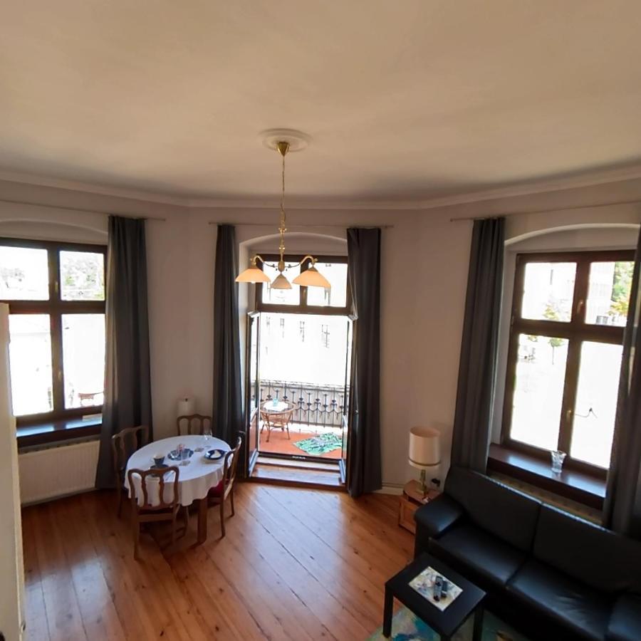 Astronomiczny Apartament , Mieszkanie 2 Pokojowe. Parking. ทอรูน ภายนอก รูปภาพ